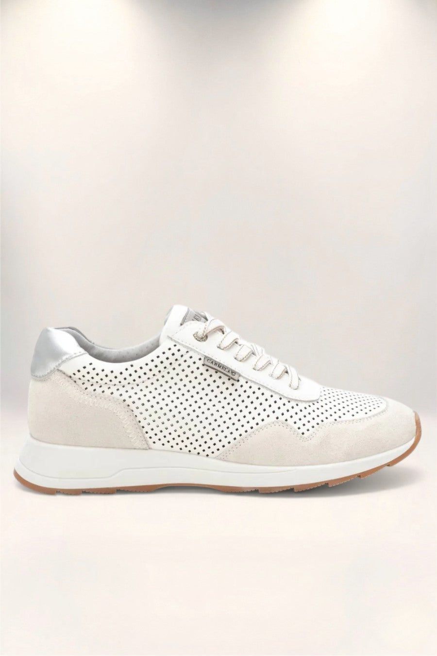 Carmena Trainer White & Silver Leather