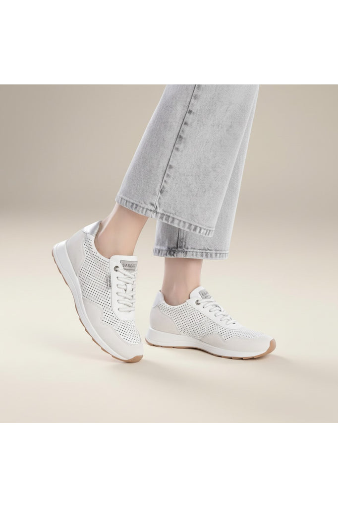 Carmena Trainer White & Silver Leather