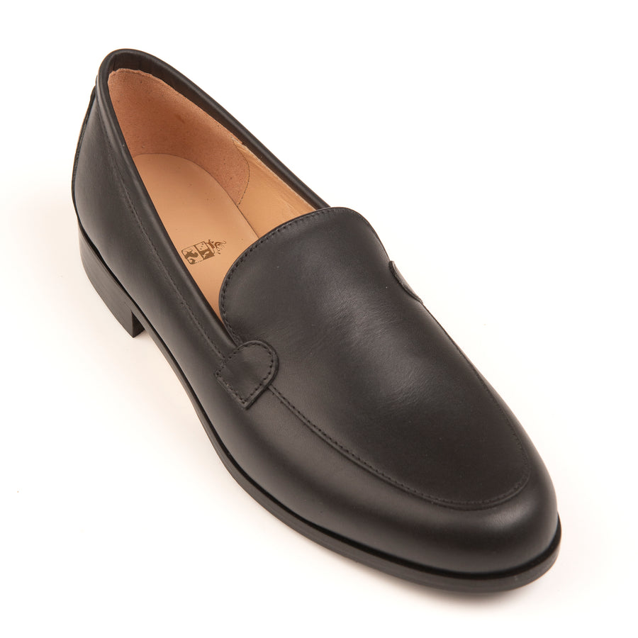 Frankie Classic Black Loafer