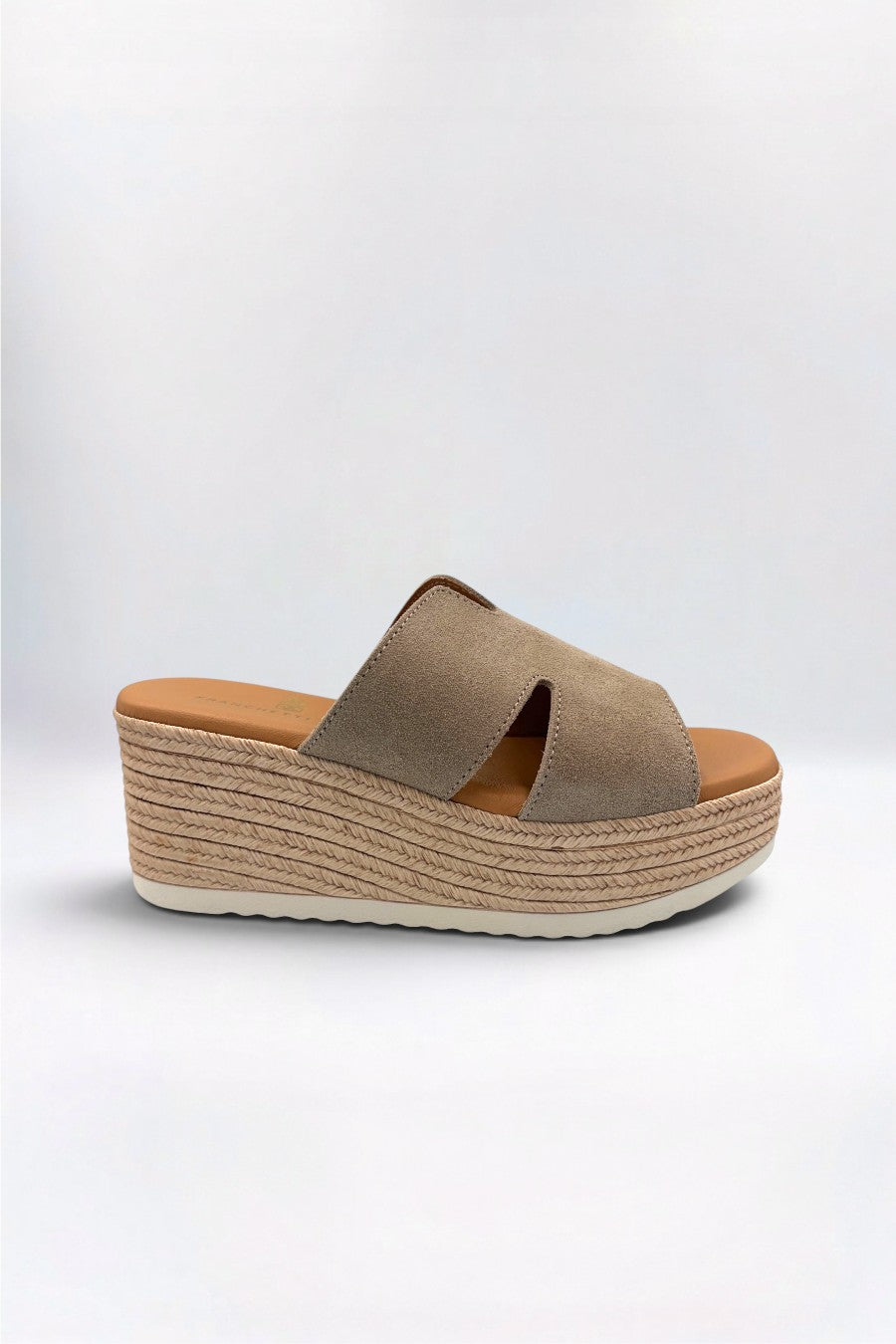 Doya Wedge Timeless Taupe Suede