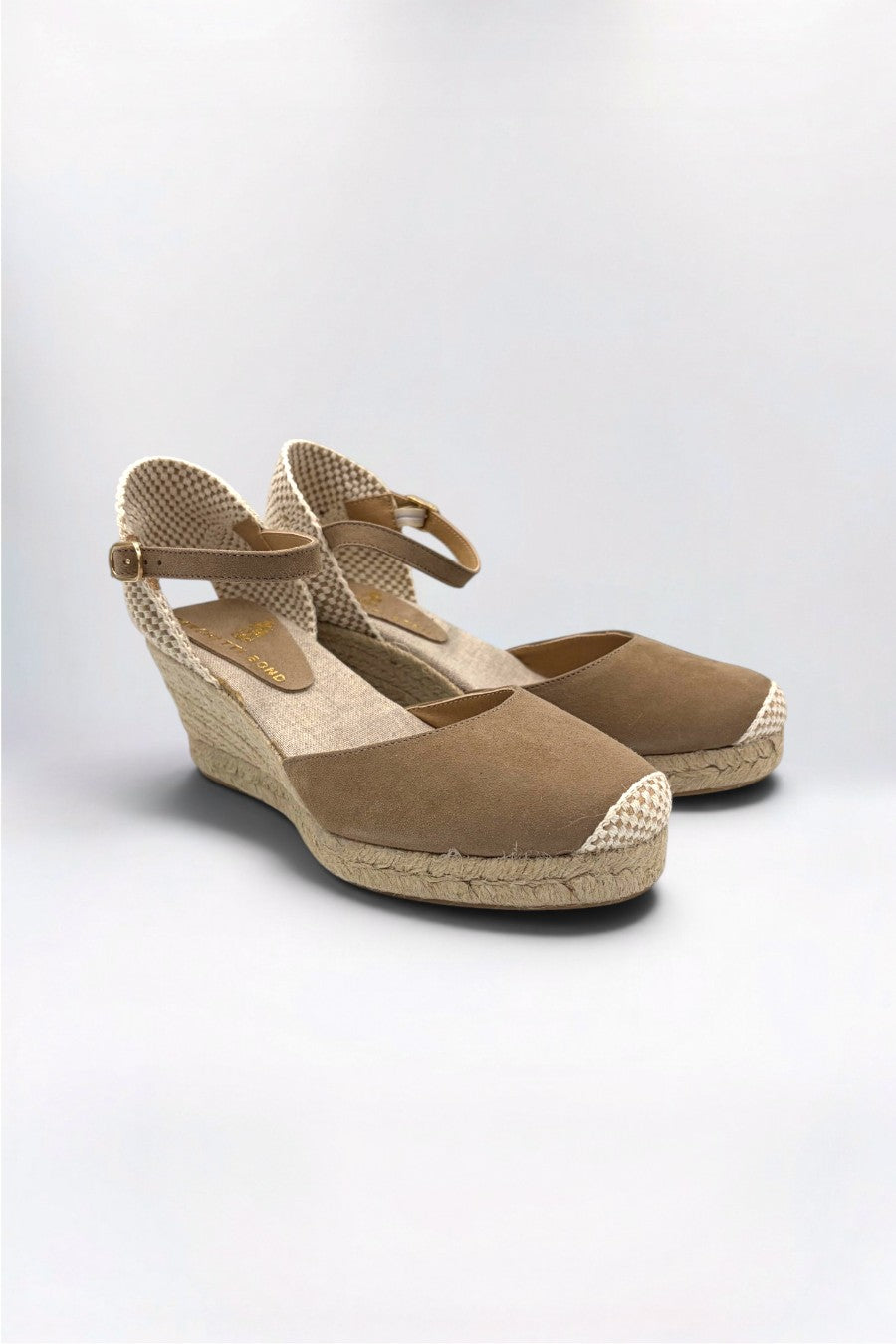Berry Suede Timeless Taupe